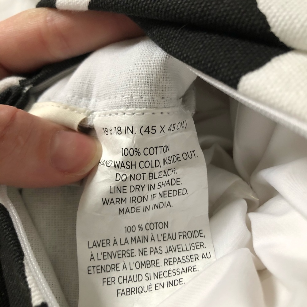 Kate Spade | Throw/Accent Pillow - Picture 4 of 5